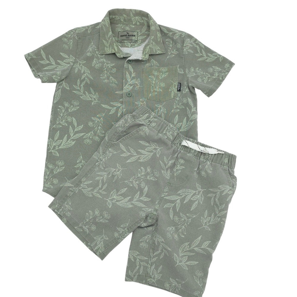 Eddie Bauer 2 Piece Shirt and Shorts Set - Sage Green Leaf Print Size 6